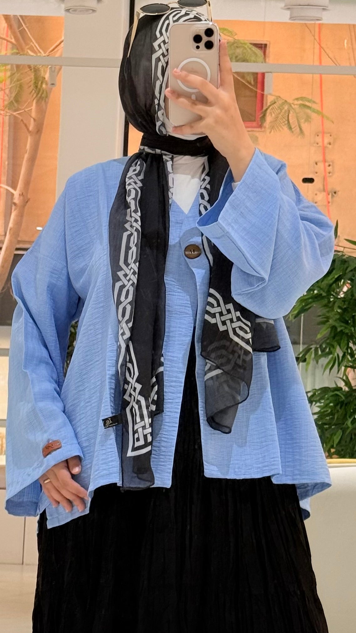Dema blouse in baby blue